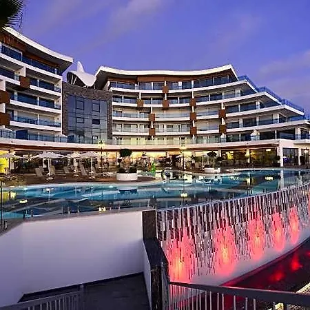 Elite Luxury & 5* Odaonu