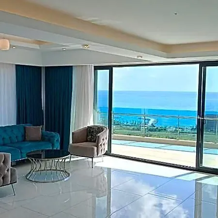 Elite Luxury & Hotel Odaonu