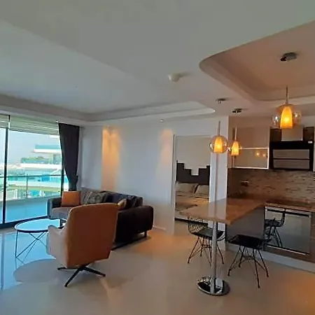 Elite Luxury & Szálloda 5*